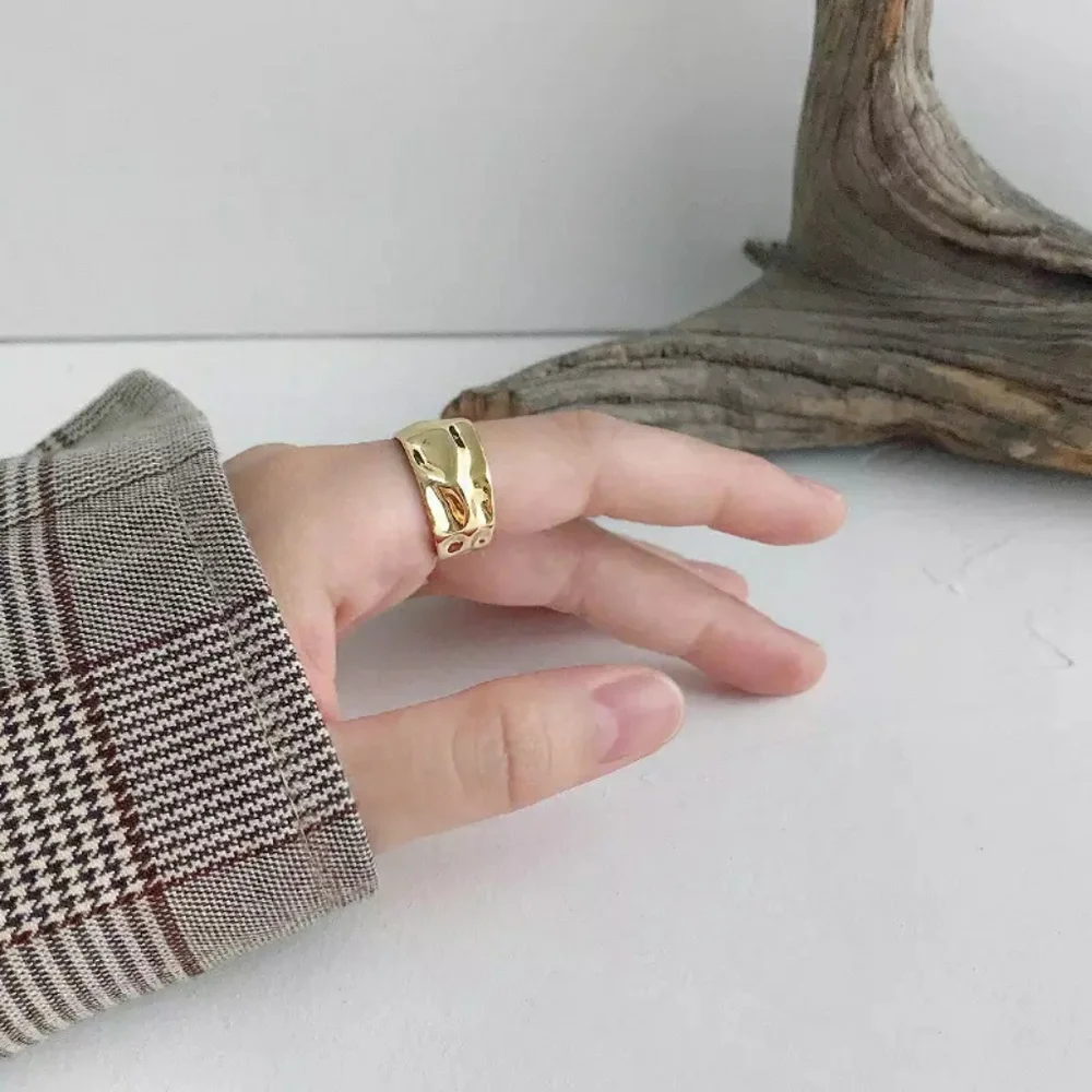 NEW Thick 18k Gold Hammered Adujstable Band Ring - Picture 3 of 11